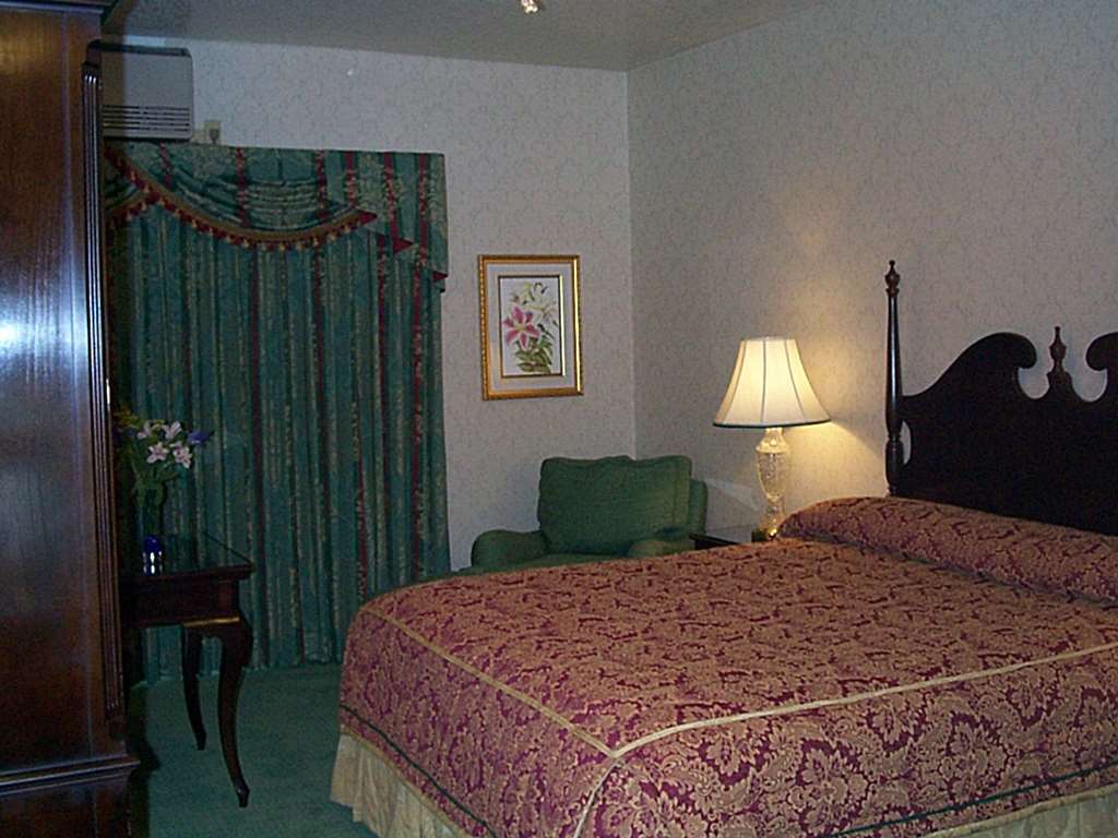 Carlyle Hotel Campbell Δωμάτιο φωτογραφία